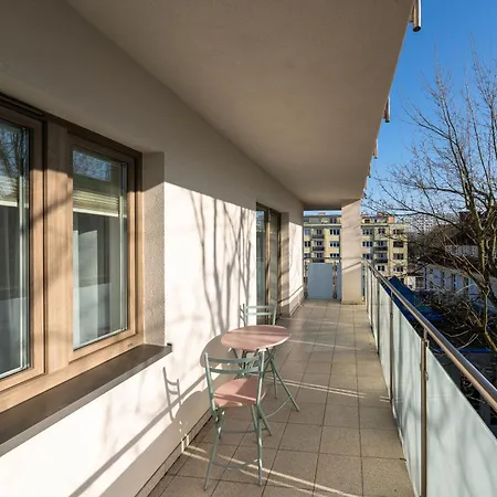 Apartamentyprzymorzu Strzelecka 33 Z Parkingiem Апартаменты Колобжег